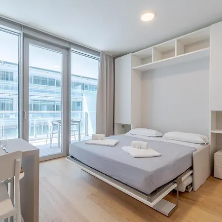 Waterfront Modern Apartment Genoa